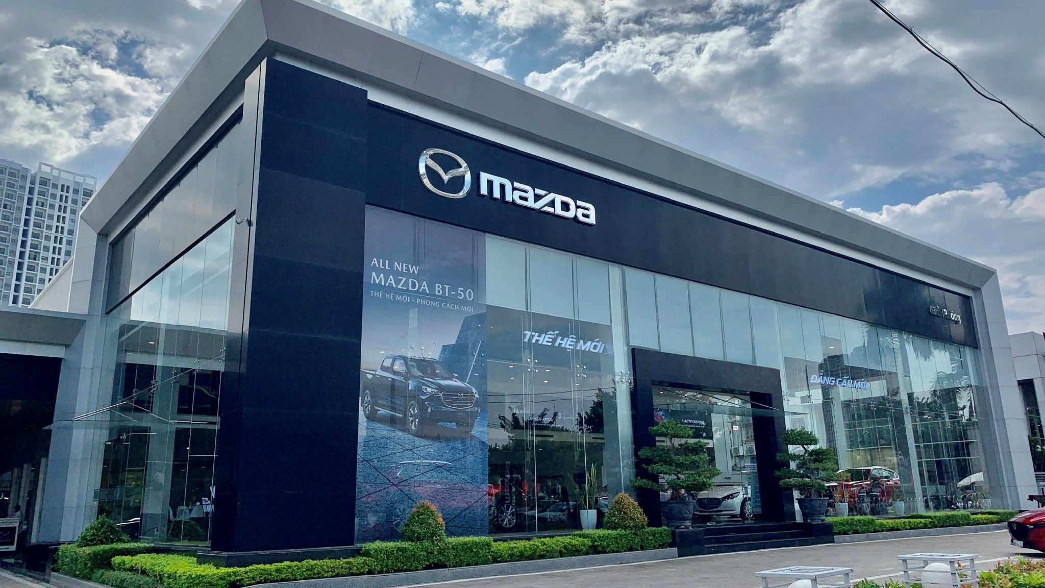 Hà Nội: Đại lý Mazda Giải Phóng